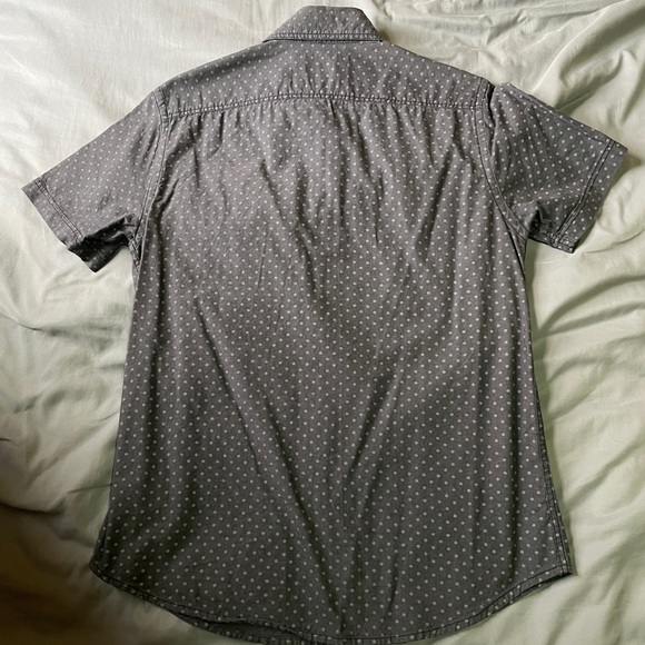 Men’s grey button down shirt - Picture 3 of 3